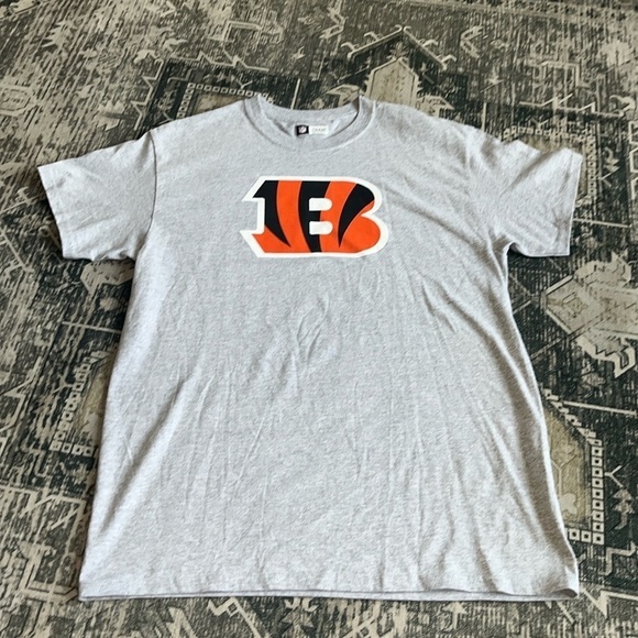 Cincinnati Bengals men’s Team Primary Logo T-Shirt Heathered Gray size medium - Picture 2 of 5